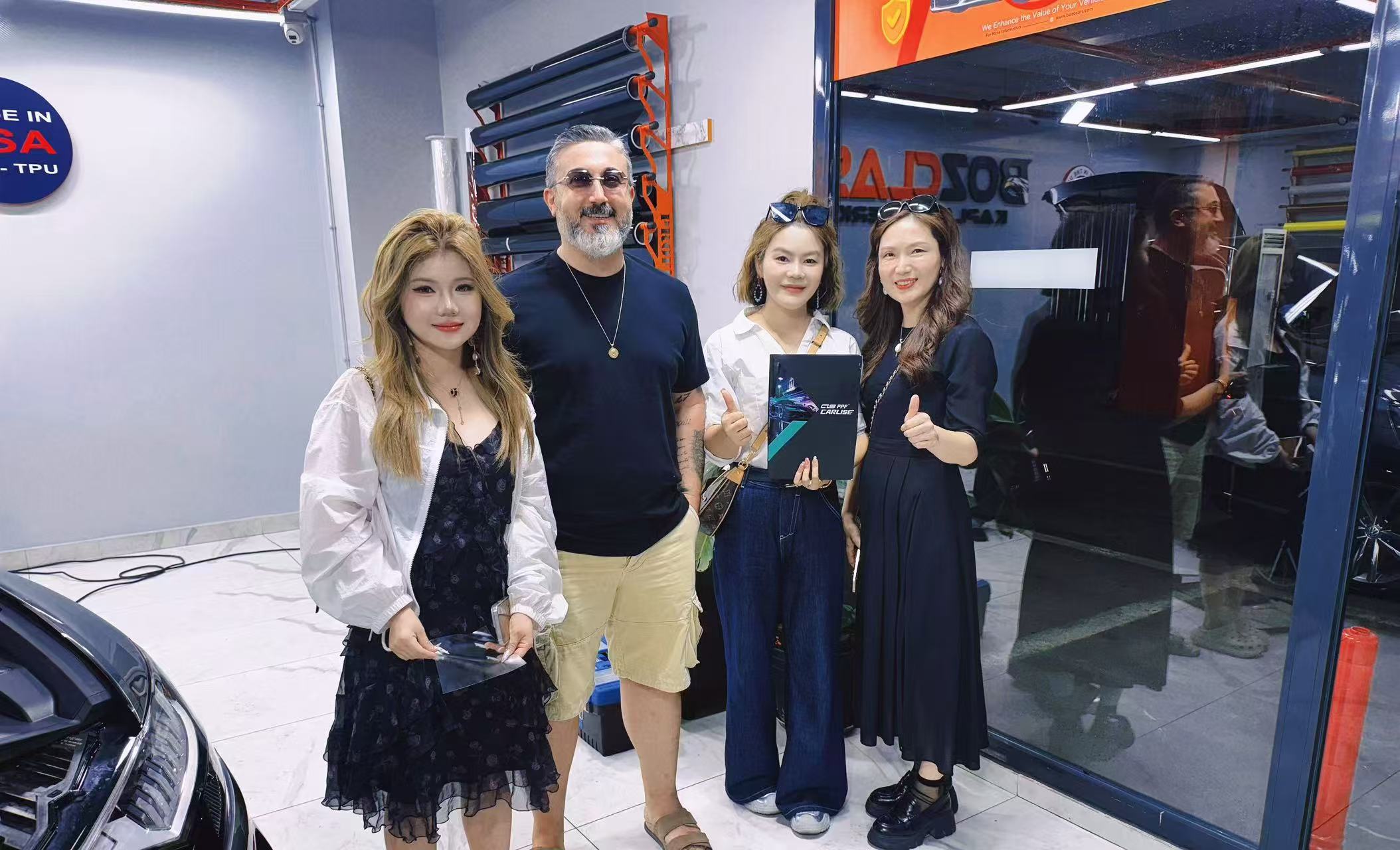 Erfolgsgeschichte des Kunden in Deutschland – Projekt mit Auto-Fensterfolien